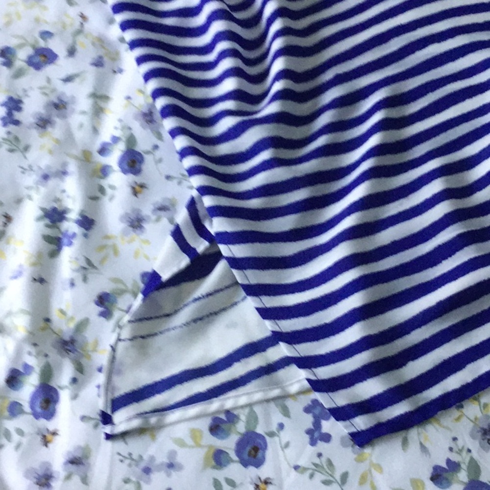 Blouse - Picture 3 of 3